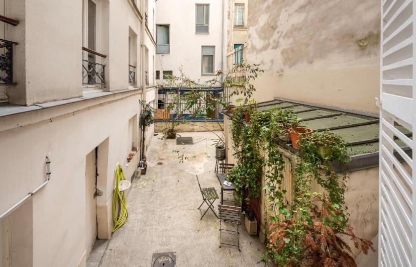 Appartement Contemporain République - Temple Parigi Esterno foto